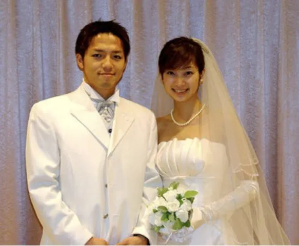 小野伸二と小野 千恵子のプロポーズと結婚！病気？