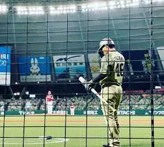 【袴田彩会の結婚ではではなく元彼氏はプロ野球選手と熱愛なの?結婚指輪は?